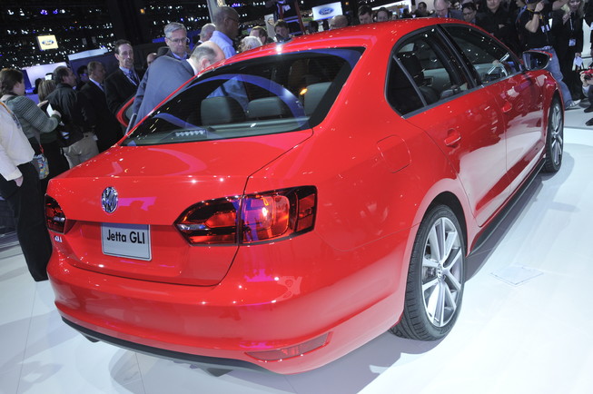 2012 volkswagen jetta gli 3-1ef.jpg